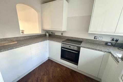undefined, The Moorings, Burton Waters, Lincoln, Lincolnshire, LN1
