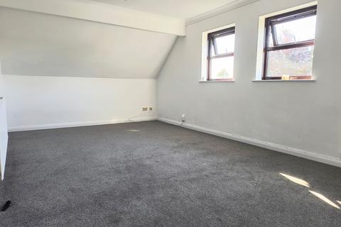 1 bedroom flat for sale, Connaught House, Cathedral Road, Cardiff, CF11