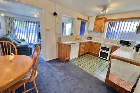 3 bedroom semi-detached house for sale, Hastings Avenue, Bispham FY2