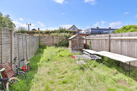 3 bedroom end of terrace house for sale, Beverley Road, New Malden