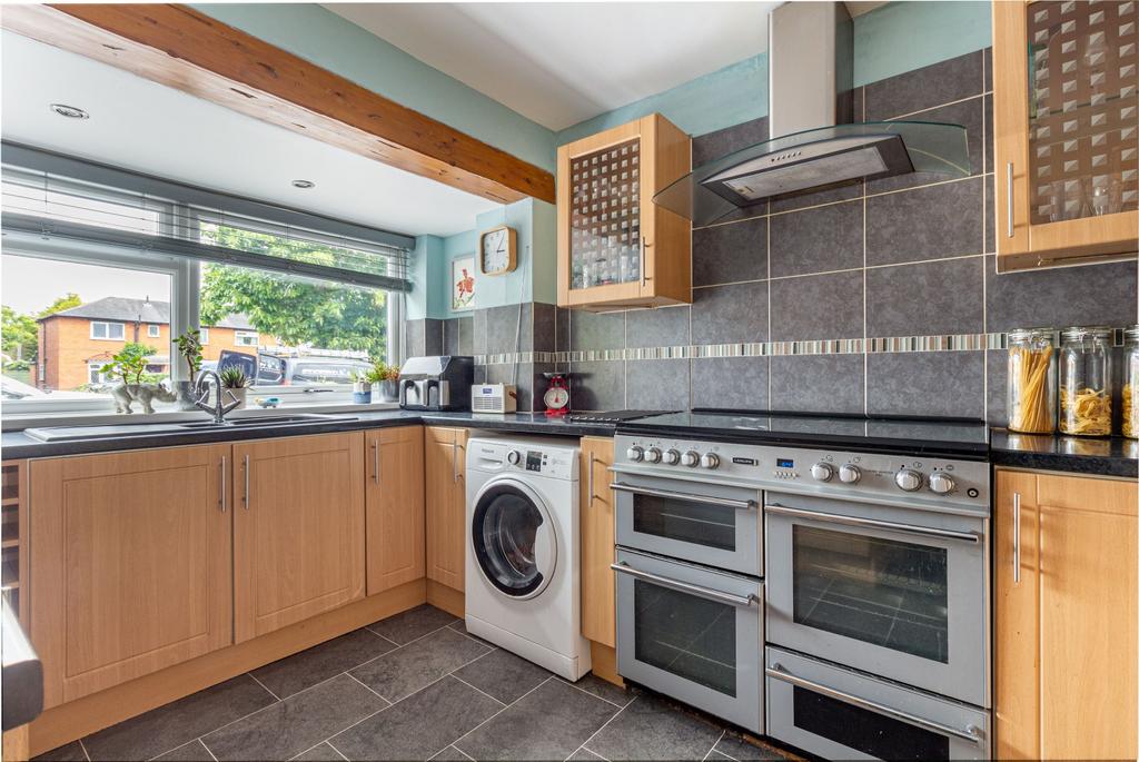 Shaw Lane, Stoke Prior, Bromsgrove.... 3 bed end of terrace house for