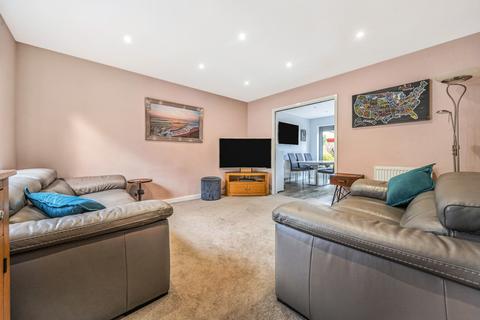 26 Beauchief Close, Lower Earley, Reading, RG6 4HY