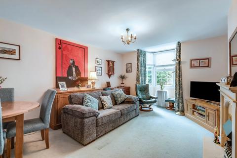 2 Back O The Beck, Skipton, BD23 1PH