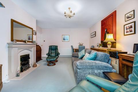 2 Back O The Beck, Skipton, BD23 1PH