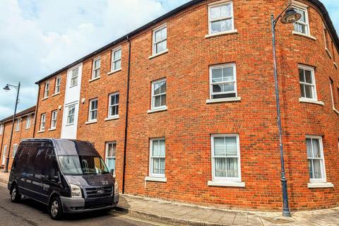 2 bedroom apartment for sale, The Spires, Canterbury, CT2