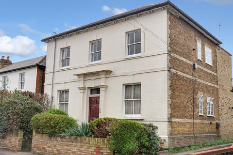 2 bedroom maisonette for sale, Park Road, East Molesey, KT8