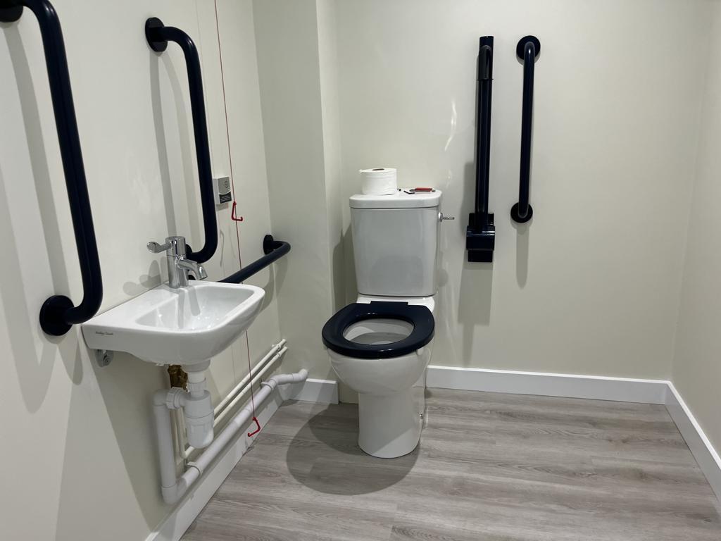 Photo 8