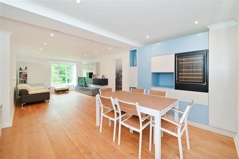 Flat 84, Hermitage Court Knighten Street, London, E1W 1PW