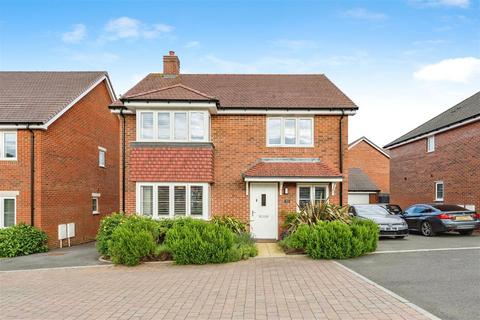 4 bedroom detached house for sale, Appleby Drive, Southampton SO32