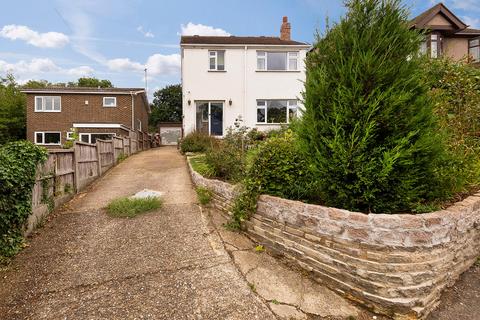 4 bedroom detached house for sale, Shenstone Close, Crayford, DA1