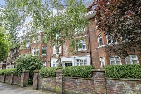 4 bedroom flat for sale, Cholmley Gardens, West Hampstead