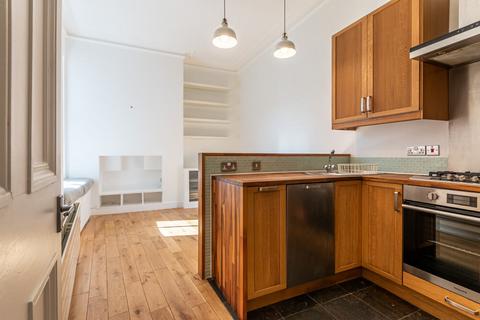 2 bedroom flat to rent, 1170L Brunswick Street, Edinburgh, EH7 5JD