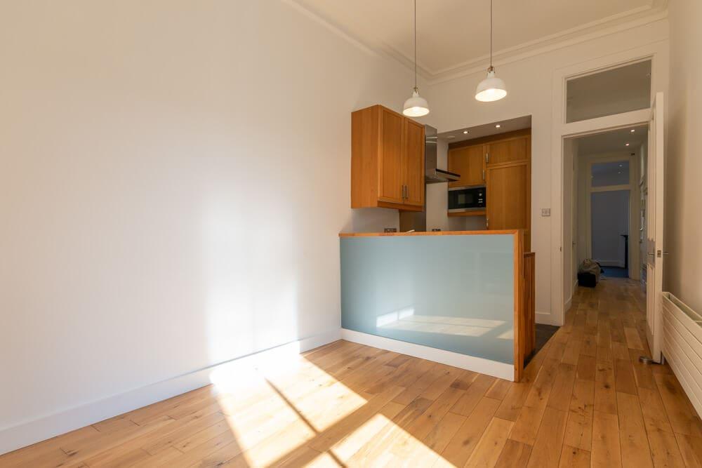 Apartment in Edinburgh, Leith Central - View 3