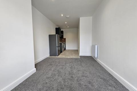 1 bedroom apartment to rent, Flat 3, Bridgegate Residence