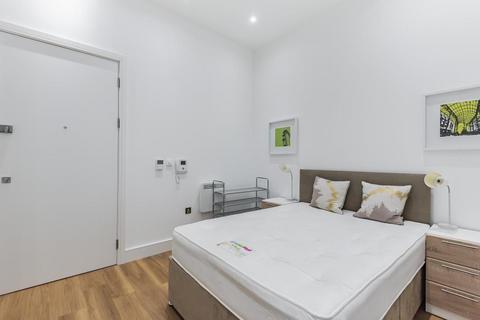 1 bedroom flat for sale, Slough,  Berkshire,  SL1