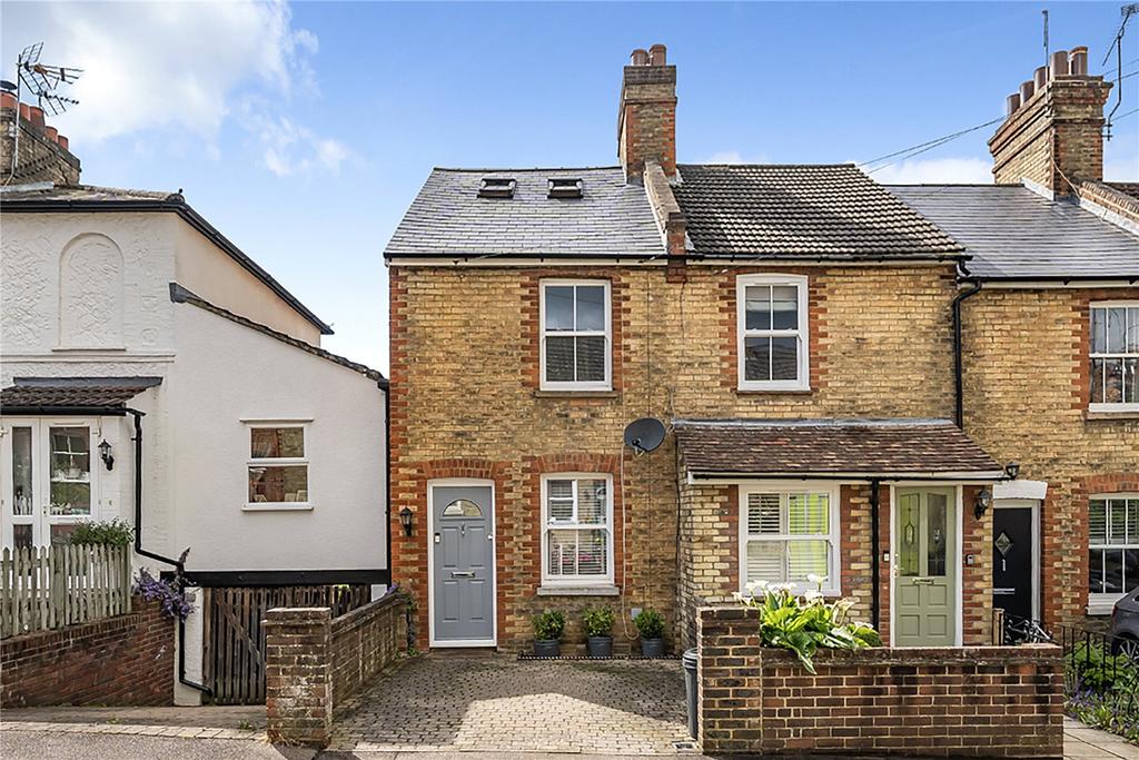 Sandy Lane, Sevenoaks 3 bed end of terrace house to rent £2,400 pcm