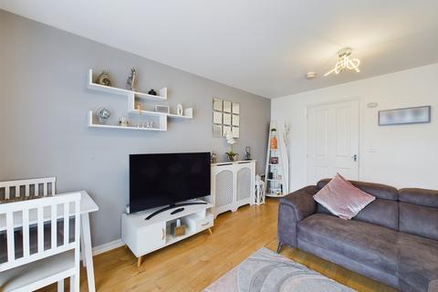 2 bedroom flat for sale, Tudor Crescent, Portsmouth PO6