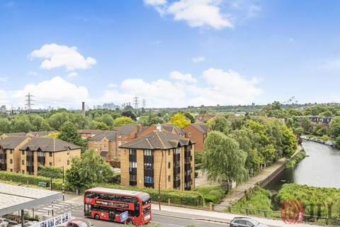 1 bedroom apartment for sale, Ferry Lane London N17