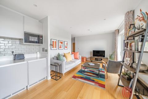 1 bedroom apartment for sale, Ferry Lane London N17