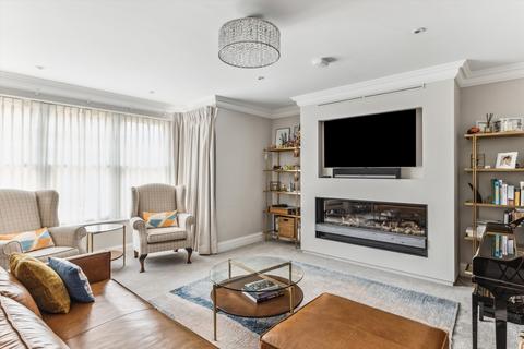 5 bedroom end of terrace house for sale, Hopkins Close, London, W4