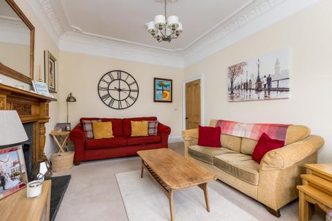 2 bedroom flat for sale, 16/6 Mertoun Place, Edinburgh EH11 1JZ