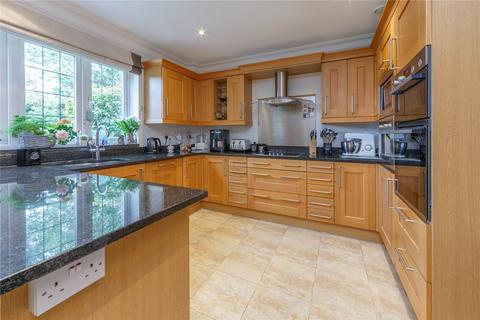 5 bedroom detached house for sale, The Ridgeway, Radlett, Hertfordshire, WD7