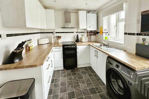 6 Byrd Way, Stanford-le-hope, SS17 8QY