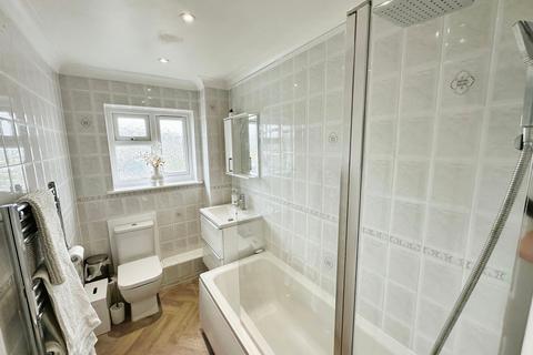 6 Byrd Way, Stanford-le-hope, SS17 8QY