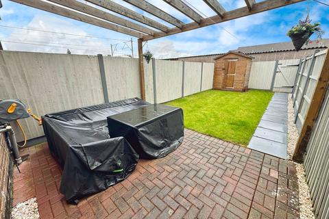 6 Byrd Way, Stanford-le-hope, SS17 8QY
