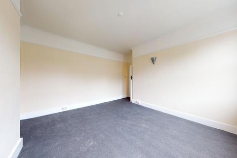 2 bedroom flat for sale, Cheriton High Street, Folkestone, CT19