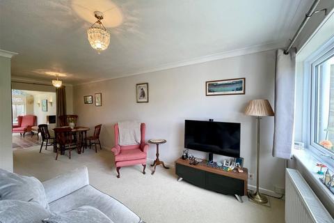 2 bedroom end of terrace house for sale, Goodwin Walk, Newbury RG14