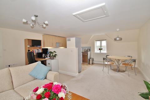 1 bedroom apartment for sale, Larkspur Grove, Witney, OX28