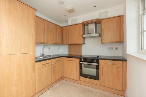 2 bedroom flat for sale, Central Parade, Dolphin Court, CT6