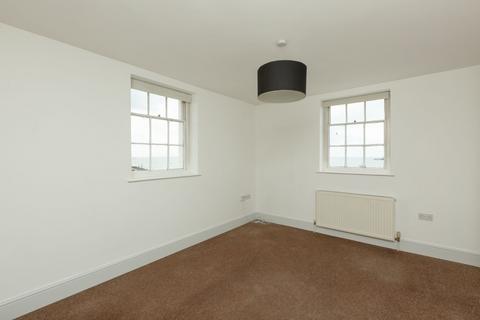 2 bedroom flat for sale, Central Parade, Dolphin Court, CT6