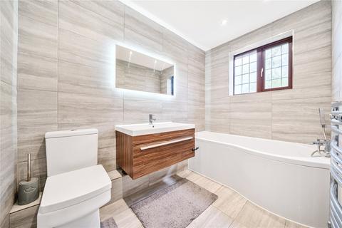 8 Campion Close, Northfleet, Gravesend, DA11 8TB