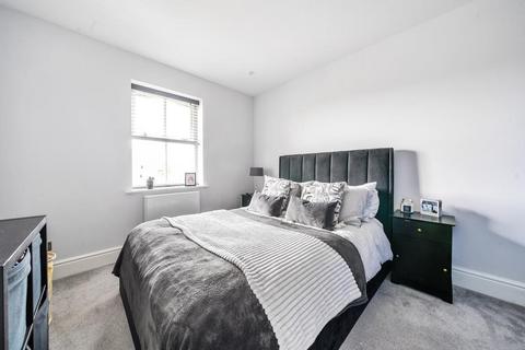 1 bedroom flat for sale, Sunningdale,  Berkshire,  SL5