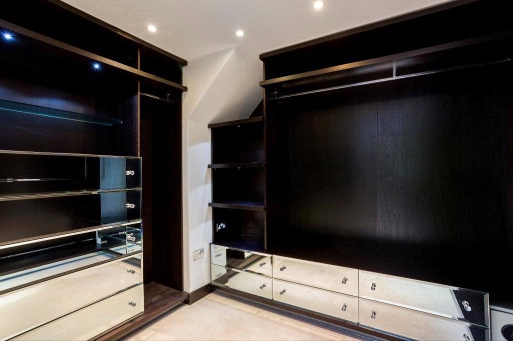 Dressing Room