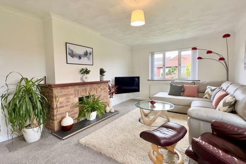 11 Fisher Close, Wadebridge, PL27 6BG