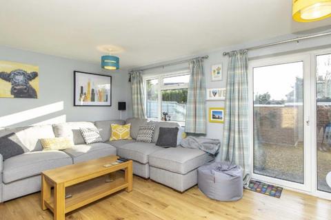 3 bedroom terraced house to rent, Concorde Drive, Bristol BS10