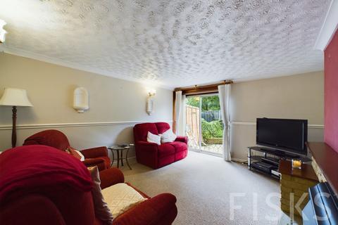 76 Broomfields, Basildon, SS13 3LG