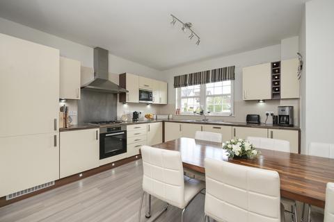 44 Esk Bridge, Penicuik, EH26 8QR