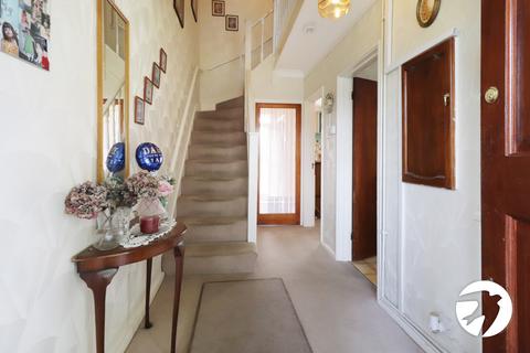 19 Edington Road, London, SE2 9JU