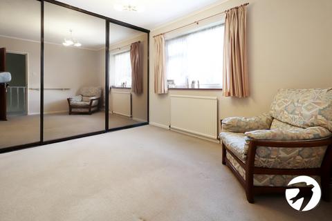 19 Edington Road, London, SE2 9JU