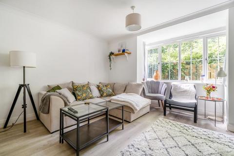 2 bedroom flat for sale, Chesham,  Buckinghamshire,  HP5