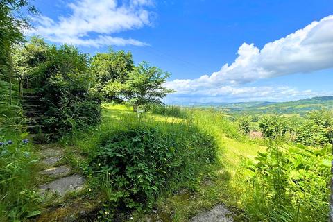 4 bedroom cottage for sale, Little Llwyn Y Celyn, Cwmcarvan, NP25