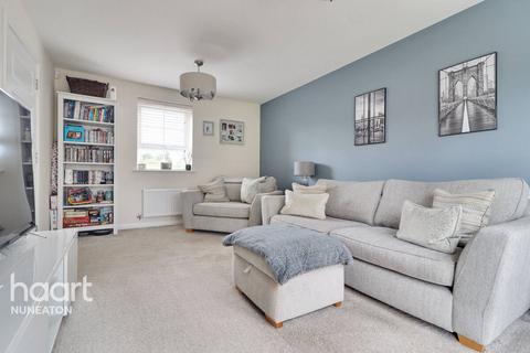 4 Azure Walk, Nuneaton, CV10 9GQ