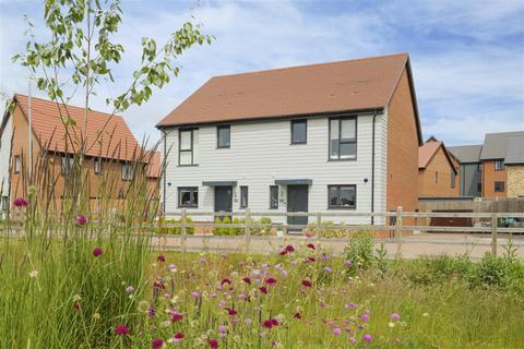 3 bedroom semi-detached house for sale, Press House Drive, Faversham