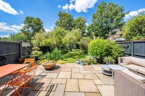 2 bedroom maisonette for sale, Veronica Road, Balham