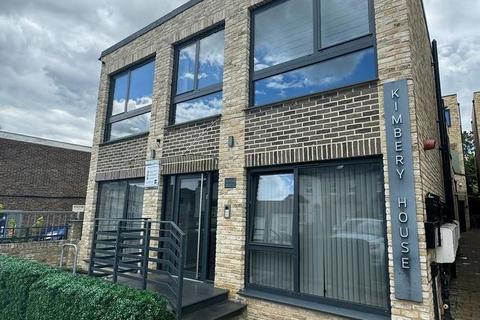 2 bedroom flat to rent, London, EN4