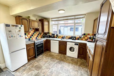 13 Mount Road, Prestwich, Manchester, M25 2GP